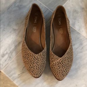 TOMS Animal Print Flats